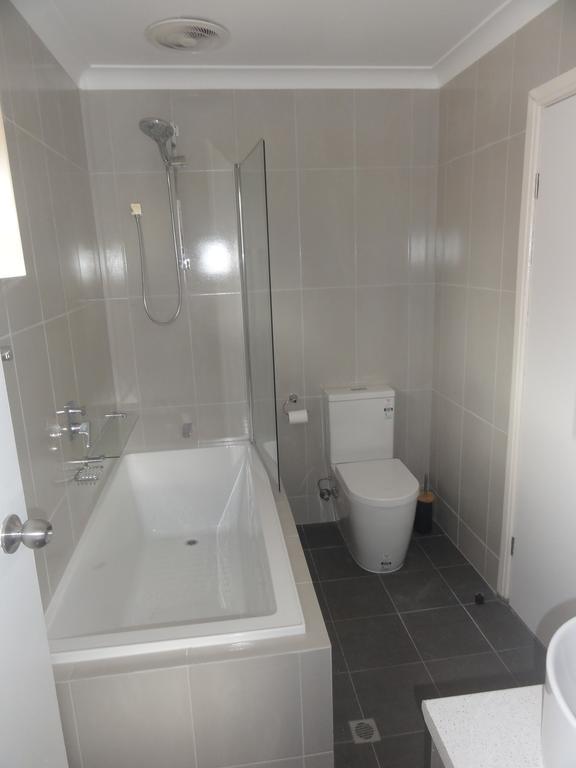 Prime Location & Spacious Adelaide Buitenkant foto